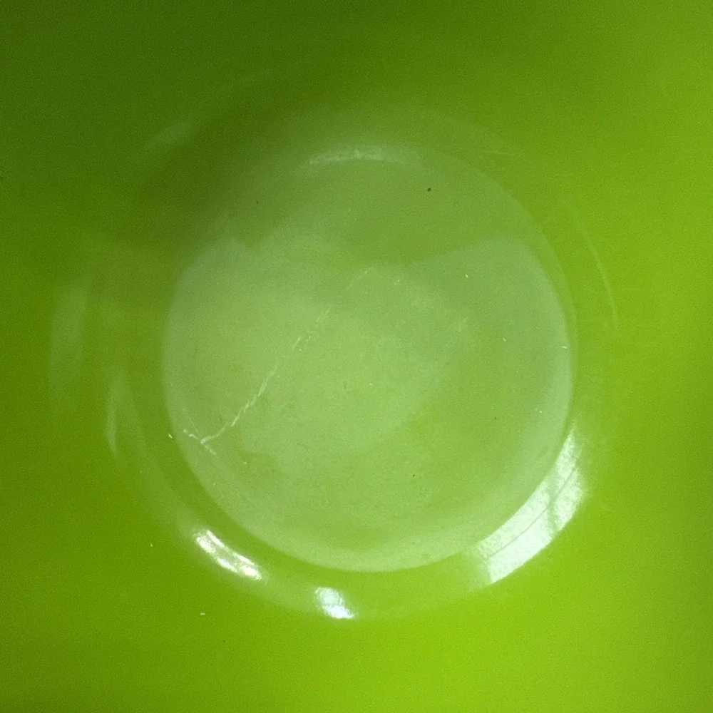 Fiesta Set of 2 Mixing Bowls Green Enamel Over Metal 9.1/2" & 8" For Decor Only - Picture 3 of 7